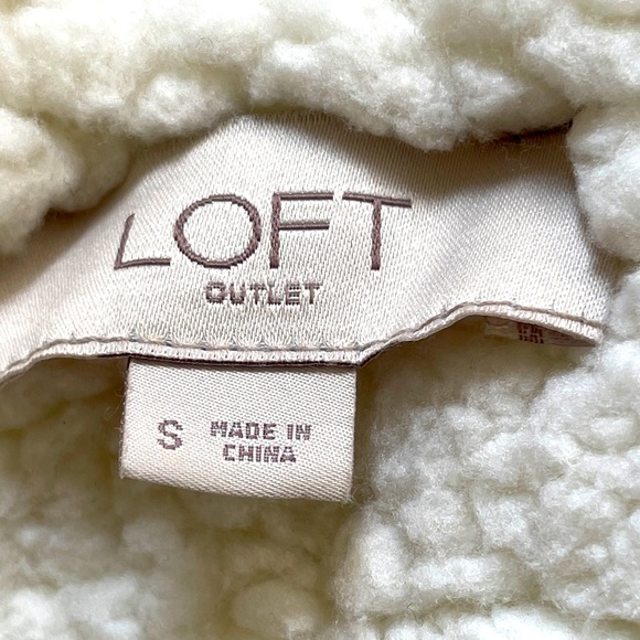 Like New Loft Suede Winter Jacket Gray Size Small - Picture 6 of 6